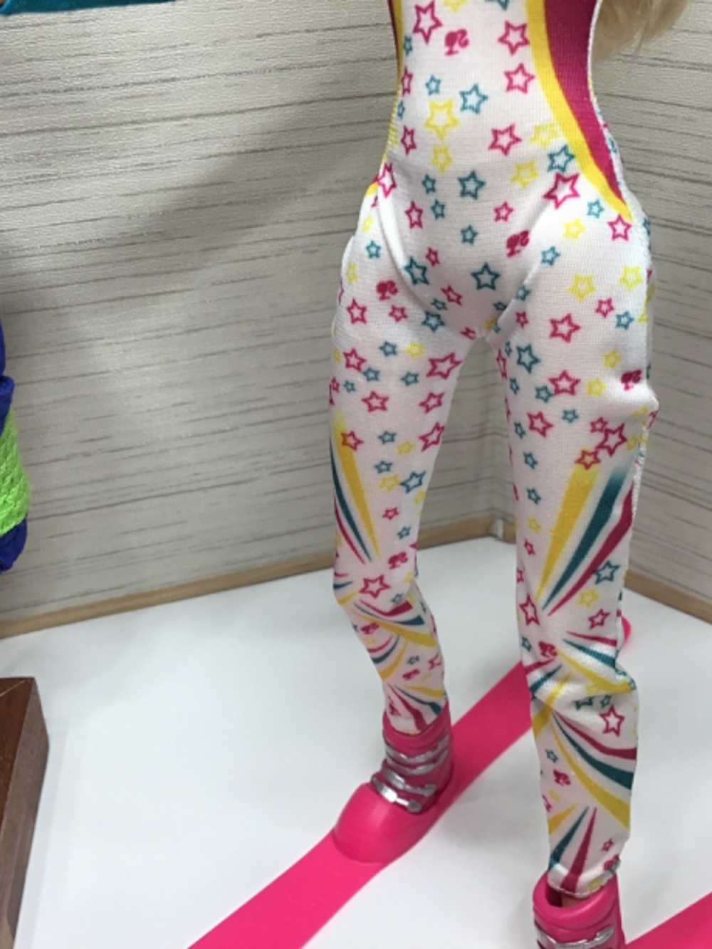 Barbie Doll and Winter Sport Accessories - Picture 6 of 9